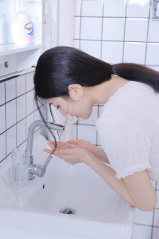 色降勾魂